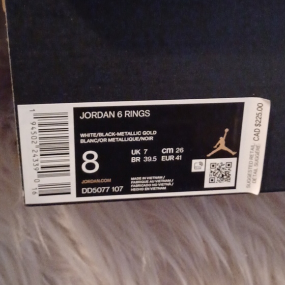 Jordan Shoes - Picture 4 of 6